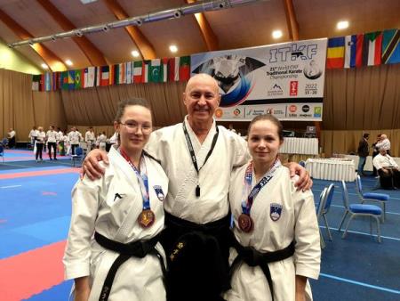 316310164_10222926324209723_1774084943780795120_n – kopija